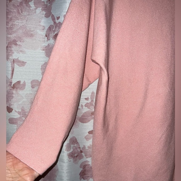 Beautiful Ember Pink Top - Picture 5 of 8